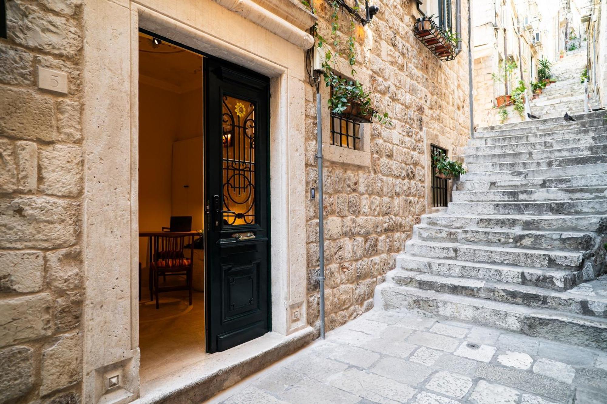 7Oaks Noble House Hotel Dubrovnik Exterior photo